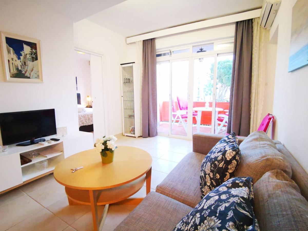 Torremolinos Beach 2 Bedrooms With Terrace And Pool Екстер'єр фото