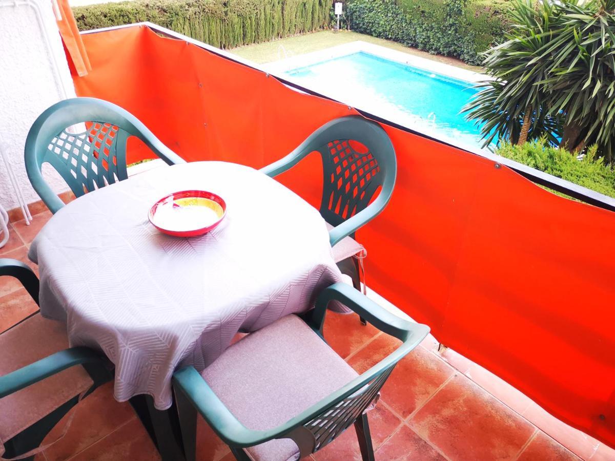 Torremolinos Beach 2 Bedrooms With Terrace And Pool Екстер'єр фото